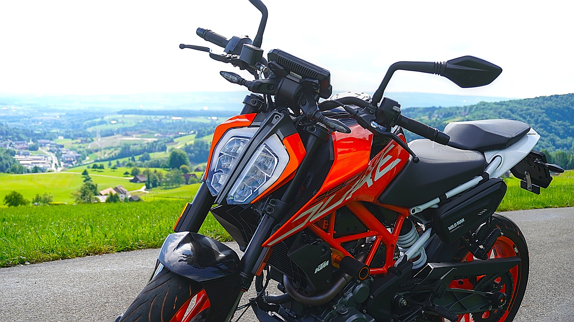 Entwickelt KTM eine neue 690-Modellreihe? 1 ktm 390 duke ge9bc49163 1920