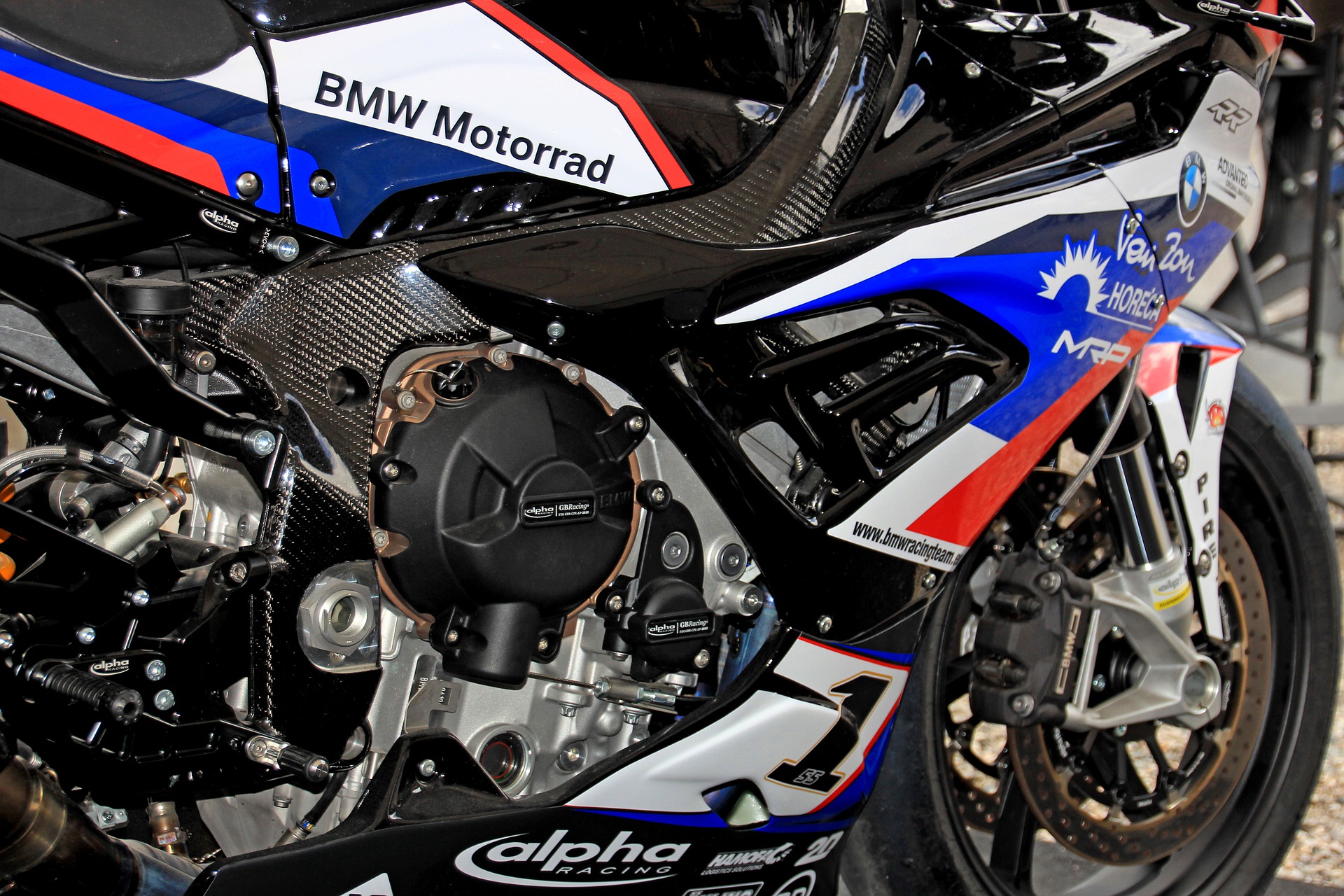 BMW Motorrad entwickelt e-Fuels 1 motorcycle g95822dc67 1920