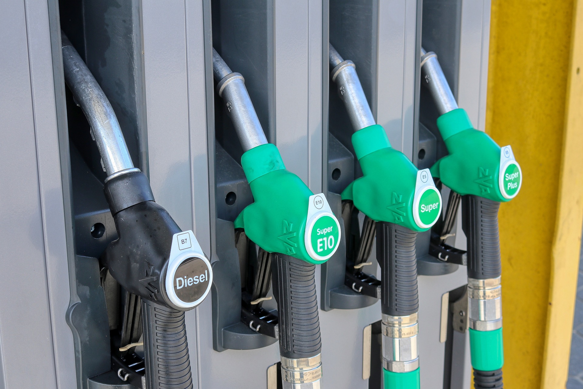 Spricht sich Deutschland gegen das Benzinverbot ab 2035 aus? 1 paliwo