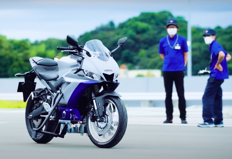 Autonome Motorräder von Yamaha? 1 yamaha self balancing z