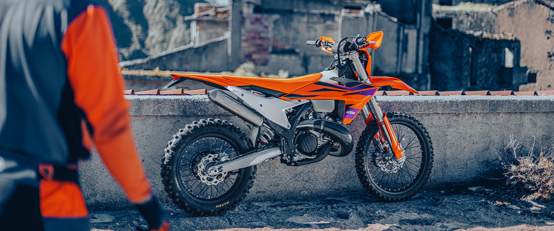 KTM präsentiert die 2024er EXC-Modelle 1 KTM 300 EXC